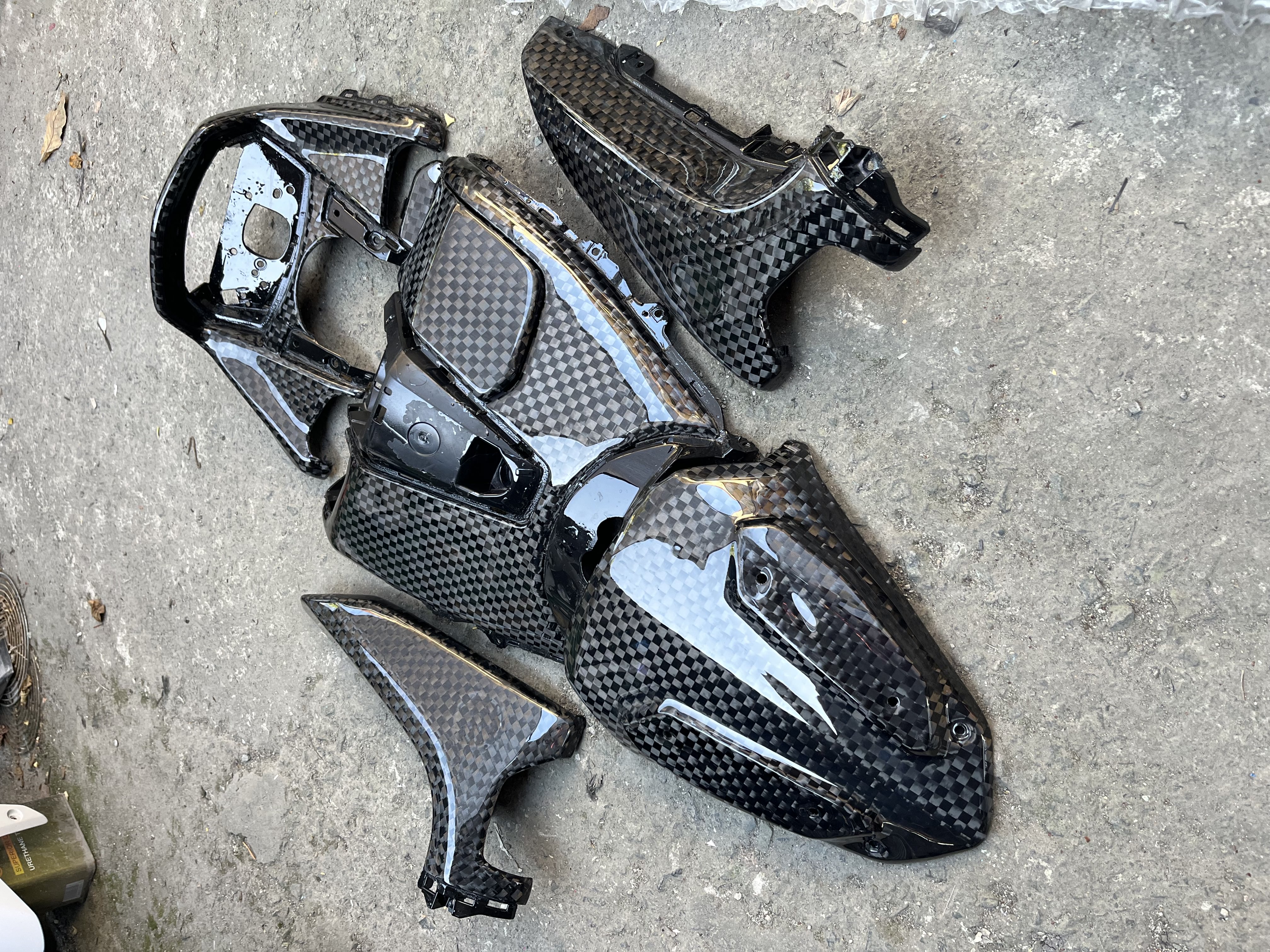 Carbon Set Laid Out
