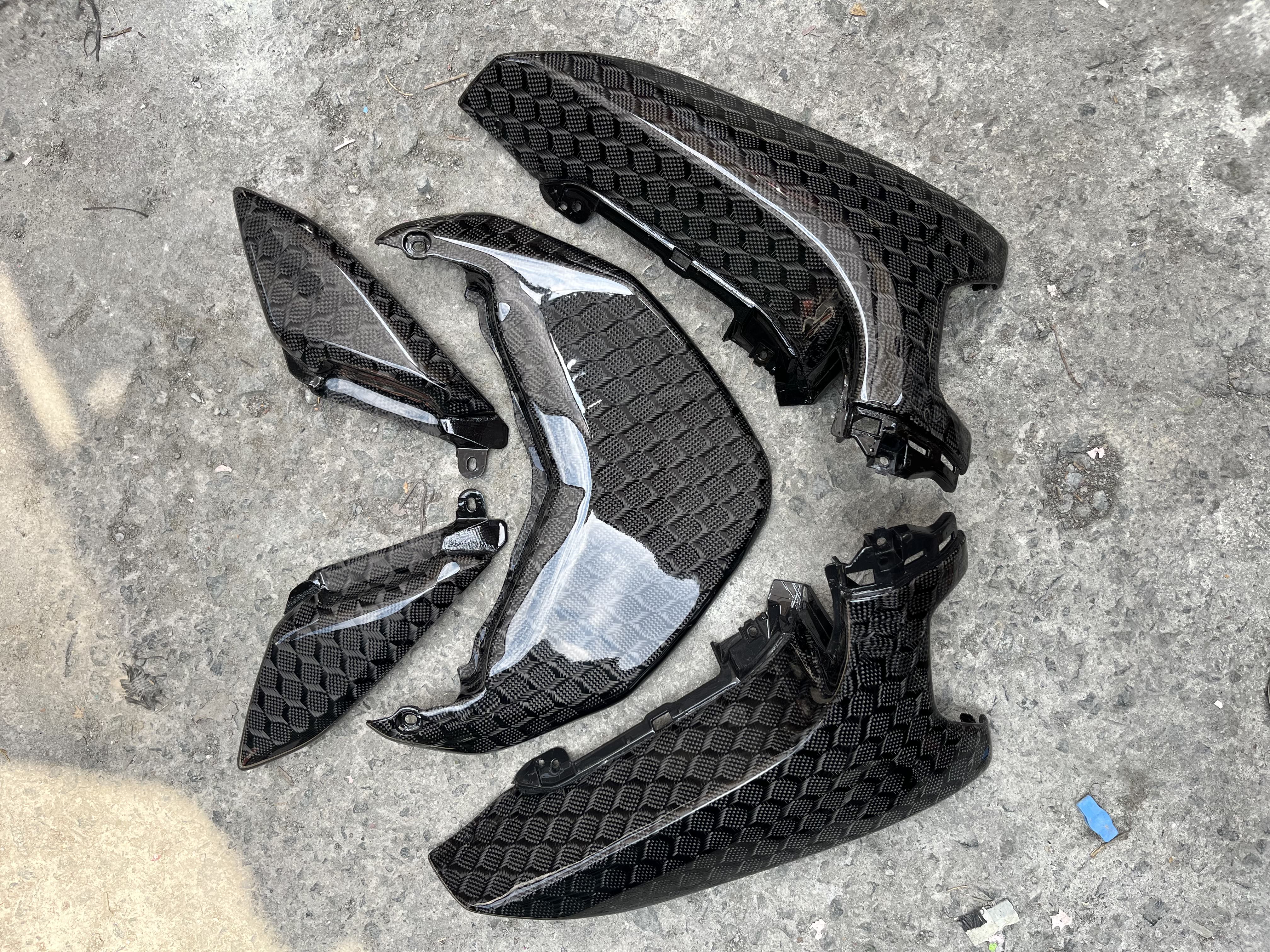 Carbon Front Set