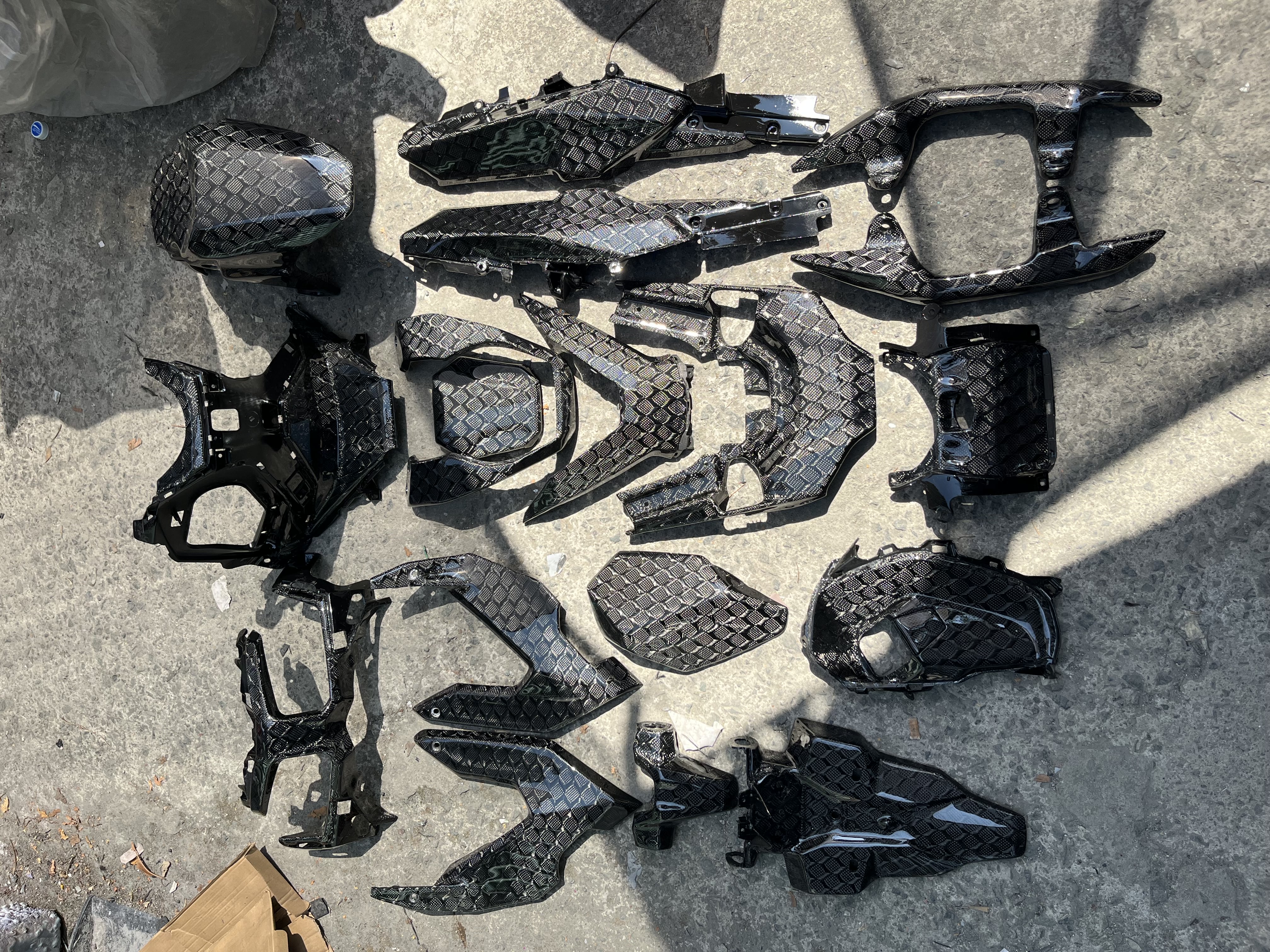 Carbon Parts Spread